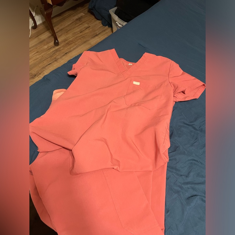 Core scrubs peach color
